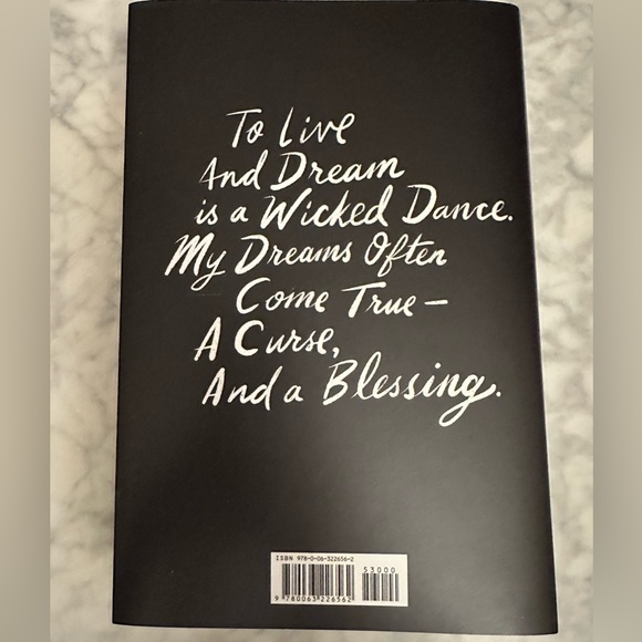 Love, Pamela book by Pamela Anderson - Picture 2 of 2